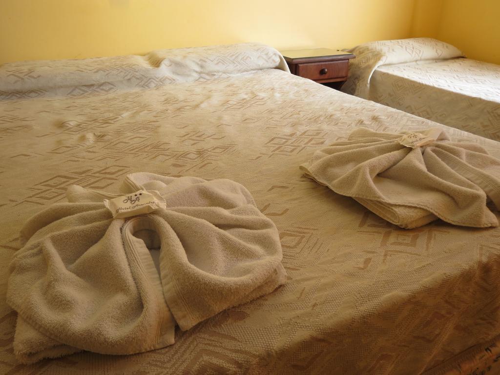 Hotel Arenales Βίλα Κάρλος Παζ Δωμάτιο φωτογραφία