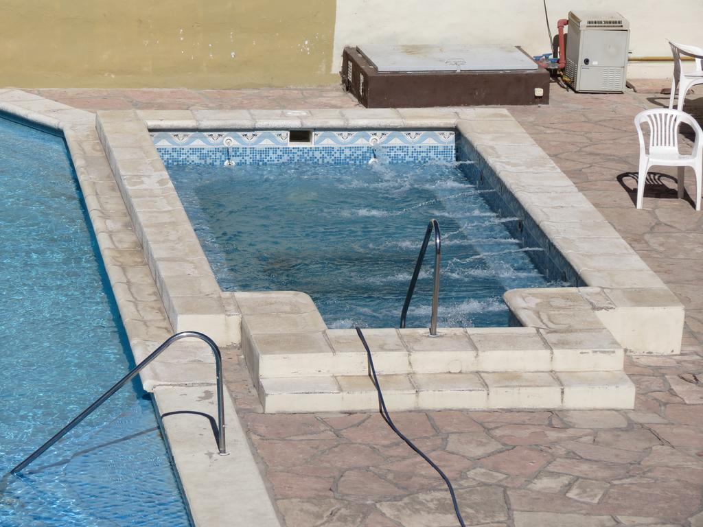 Hotel Arenales Βίλα Κάρλος Παζ Εξωτερικό φωτογραφία