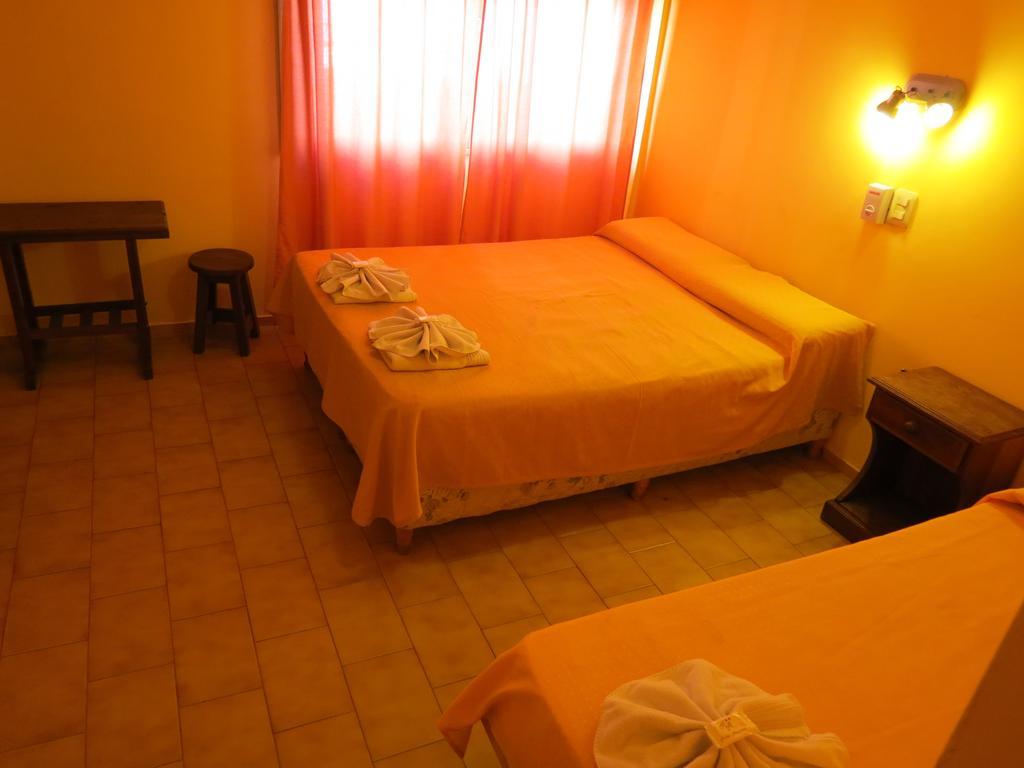 Hotel Arenales Βίλα Κάρλος Παζ Δωμάτιο φωτογραφία